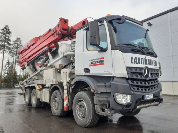 Betonipumppaus Laatikaisen MB 4143 Arocs
Betonipumppaus Laatikaisen MB 4143 Arocs betonin pumppausauto.
Avainsanat: Laatikainen MB 4143 Arocs