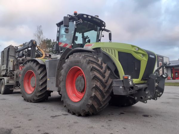 Claas Xerior 4200
Claas Xerior 4200 traktori.
Avainsanat: Claas Xerior 4200