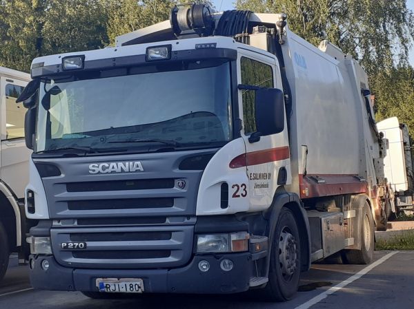 E Salmisen Scania P270
E Salminen Oy:n Scania P270 jäteauto.
Avainsanat: Salminen Scania P270