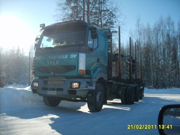 M Flyktmanin Sisu
M Flyktman Oy:n Sisu puutavara-auto.
Avainsanat: Flyktman Sisu