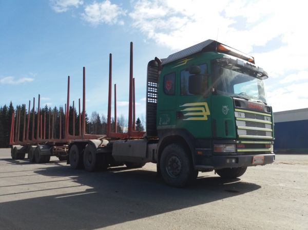 Fin-Terpuun Scania 144
Fin-Terpuu Oy:n Scania R144 puutavarayhdistelmä.
Avainsanat: Fin-Terpuu Scania R144