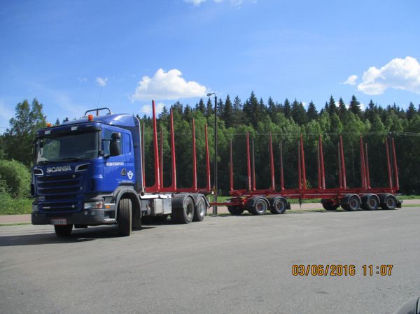 Fin-Terpuun Scania R560
Fin-Terpuu Oy:n Scania R560 puutavarayhdistelmä. 
Avainsanat: Fin-Terpuu Scania R560
