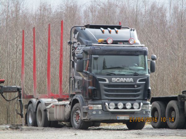 Fin-Terpuun Scania R620
Fin-Terpuu Oy:n Scania R620 puutavarayhdistelmä.
Avainsanat: Fin-Terpuu Scania R620