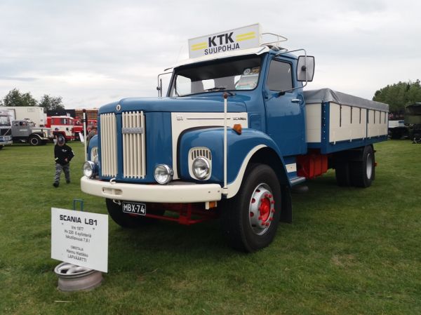 H Hietikon Scania L81
H Hietikon Scania L81 kuorma-auto. Vm 1977.
Avainsanat: Hietikko Scania L81 Alahärmä17