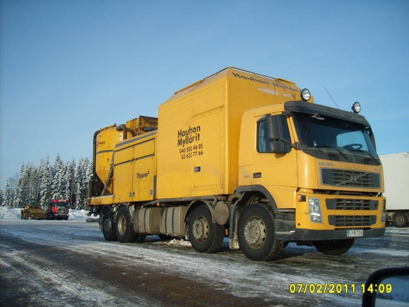 Hauhon Myllärien Volvo FM12
Hauhon Myllärit Oy:n Volvo FM12 sekoitusauto.
Avainsanat: Hauhon Myllärit Volvo FM12 ABC Hirvaskangas