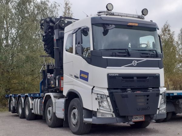 Klikkaa kuvaa nähdäksesi se täysikokoisena
==============
Havatorin Volvo FH540
Havator Oy:n nosturilla varustettu Volvo FH500.
Avainsanat: Havator Volvo FH540 Havatorin Volvo FH540
Havator Oy:n nosturilla varustettu Volvo FH500.
Avainsanat: Havator Volvo FH540