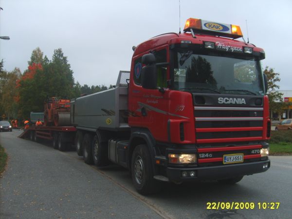 J Häyrysen Scania 124G 
J Häyrysen Scania 124G sora-auto.
Avainsanat: Häyrynen Scania 124