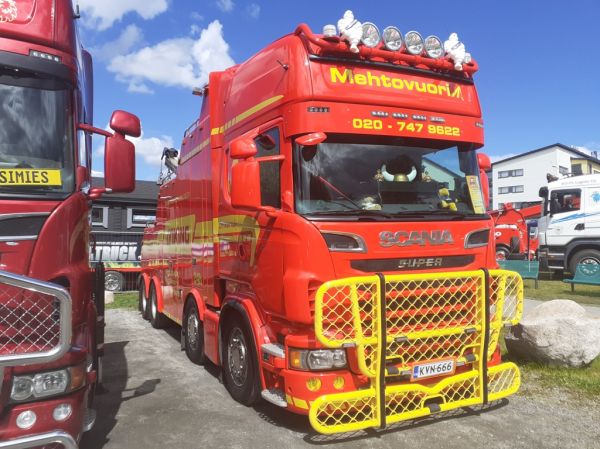 Hinaus-Apu Mehtovuoren Scania R730
Hinaus-Apu Mehtovuoren Scania R730 hinausauto.
Avainsanat: Mehtovuori Scania R730 Viitasaari24
