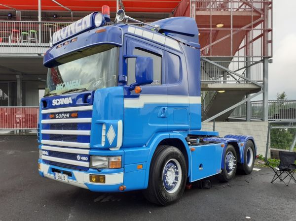 Ikosen Scania 164
Ikosen Scania 164 rekkaveturi.
Avainsanat: Ikonen Scania 164 Himos22