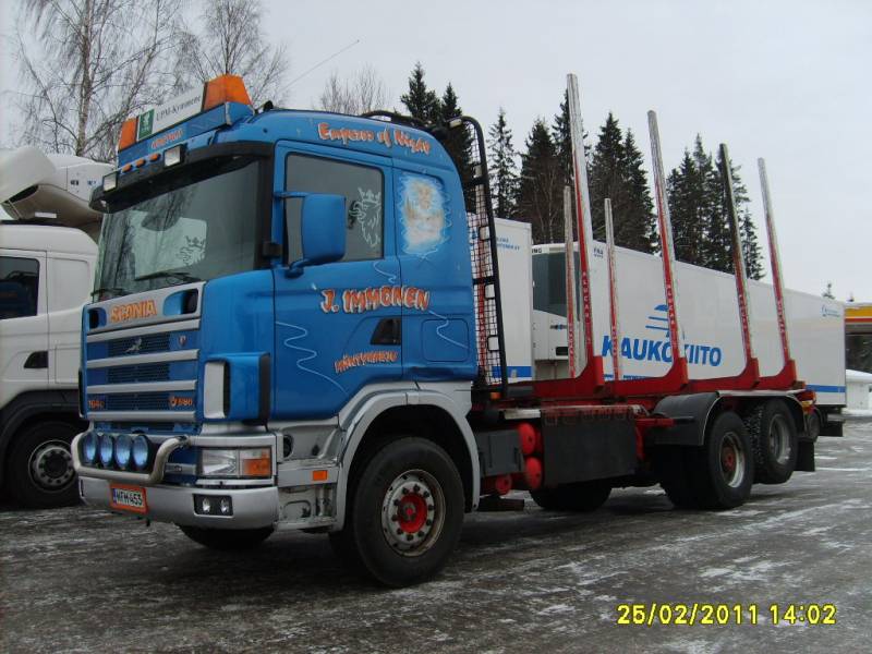 J Immosen Scania 164G
J Immosen Scania 164G puuauto.
Avainsanat: Immonen Scania 164G Shell Hirvaskangas