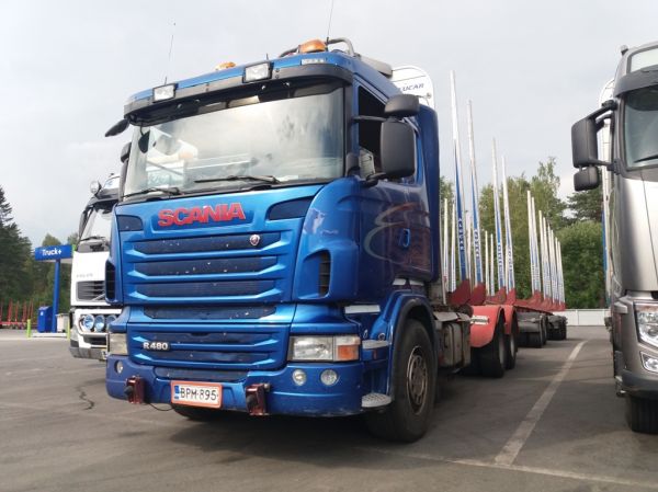 JH Kuljetus Haaviston Scania R480
JH Kuljetus Haaviston Scania R480 puutavarayhdistelmä.
Avainsanat: JH-Kuljetus-Haavisto Scania R480 Neste