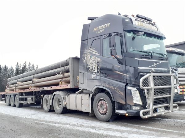 Klikkaa kuvaa nähdäksesi se täysikokoisena
==============
JJL-Techin Volvo FH540
JJL-Tech Oy:n Volvo FH540 puoliperävaunuyhdistelmä.
Avainsanat: JJL-Tech Volvo FH540 ABC Hirvaskangas JJL-Techin Volvo FH540
JJL-Tech Oy:n Volvo FH540 puoliperävaunuyhdistelmä.
Avainsanat: JJL-Tech Volvo FH540 ABC Hirvaskangas