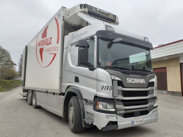 JSK Kuljetuksen Scania P500
JSK Kuljetus Oy:n Scania P500 rahtiauto.
Avainsanat: JSK Kuljetus Scania P500 Vähälä Schenker 7173 Joni