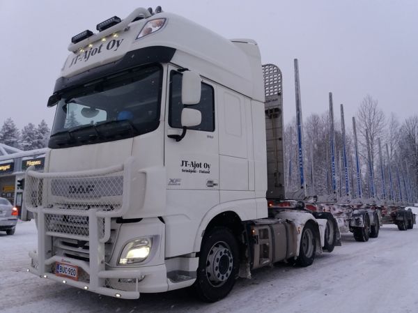JT-Ajot Oy:n DAF XF510
JT-Ajot Oy:n DAF XF510 b-juna.
Avainsanat: JT-Ajot DAF XF510 Neste