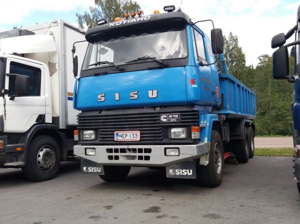 J Kotiahon Sisu SM312
J Kotiahon Sisu SM312 sora-auto.
Avainsanat: Kotiaho Sisu SM312