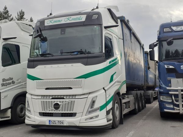 Klikkaa kuvaa nähdäksesi se täysikokoisena
==============
K Konttilan Volvo FH
K Konttilan Volvo FH vaihtolavayhdistelmä.
Avainsanat: Konttila Volvo FH ST1 Hirvaskangas K Konttilan Volvo FH
K Konttilan Volvo FH vaihtolavayhdistelmä.
Avainsanat: Konttila Volvo FH ST1 Hirvaskangas