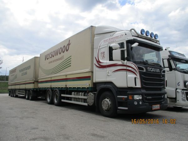 K Kuusemon Scania R500
K Kuusemo Oy:n Scania R500 täysperävaunuyhdistelmä.
Avainsanat: Kuusemo Scania R500 Shell Hirvaskangas Versowood