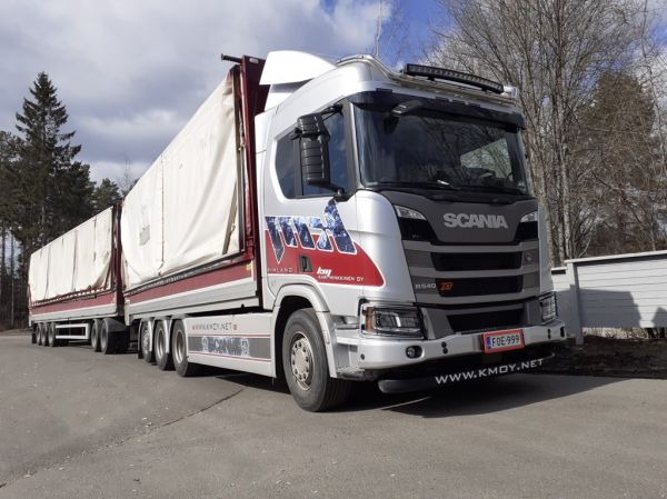 K Minkkisen Scania R540XT
K Minkkinen Oy:n Scania R540XT hakeyhdistelmä. 
Avainsanat: Minkkinen Scania R540XT