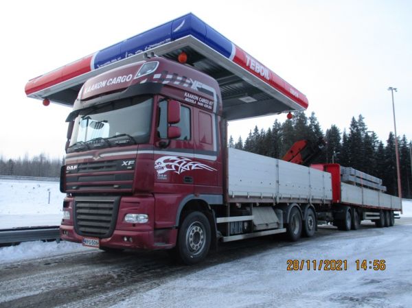 Kaakon Cargon DAF XF105.510
Kaakon Cargo Ky:n nosturilla varustettu DAF XF105.510 täysperävaunuyhdistelmä.
Avainsanat: KaakonCargo DAF XF105.510 ABC Hirvaskangas