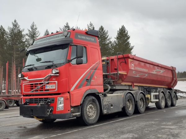 Kaivinkonetyöt H Jantusen Volvo FH480
Kaivinkonetyöt H Jantusen Volvo FH480 sorapuolikas.

Avainsanat: Jantunen Volvo FH480 Shell Hirvaskangas