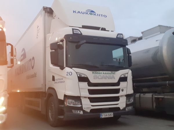 Klikkaa kuvaa nähdäksesi se täysikokoisena
==============
Kuljetusliike I Lehtosen Scania G460
Kaukokiidon ajossa oleva Kuljetusliike I Lehtonen Oy:n Scania G460 täysperävaunuyhdistelmä.
Avainsanat: Lehtonen Kaukokiito Scania G460 ABC Hirvaskangas 20 Kaasuauto Kuljetusliike I Lehtosen Scania G460
Kaukokiidon ajossa oleva Kuljetusliike I Lehtonen Oy:n Scania G460 täysperävaunuyhdistelmä.
Avainsanat: Lehtonen Kaukokiito Scania G460 ABC Hirvaskangas 20 Kaasuauto