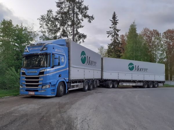 Kuljetus R Kauppilan Scania R650
Kuljetus R Kauppila Oy:n Scania R650 täysperävaunuyhdistelmä.

Avainsanat: Kauppila Scania R650 Movere