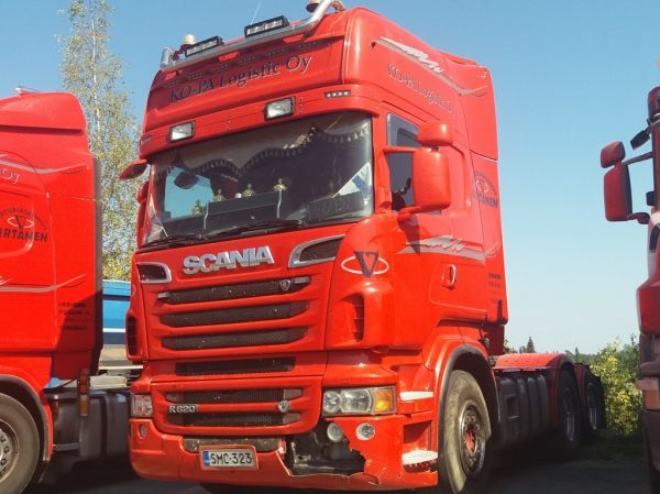 Ko-Pa Logisticsin Scania R620 
Ko-Pa Logistic Oy:n Scania R620 rekkaveturi. 
Avainsanat: Ko-Pa Logistic Scania R620