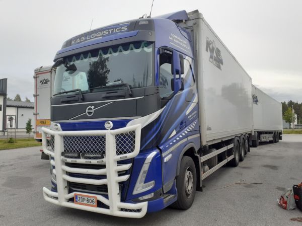 Koneurakointi A Sammaliston Volvo FH
Koneurakointi A Sammalisto Oy:n Volvo FH hakeyhdistelmä.
Avainsanat: Sammalisto KAS Volvo FH Neste