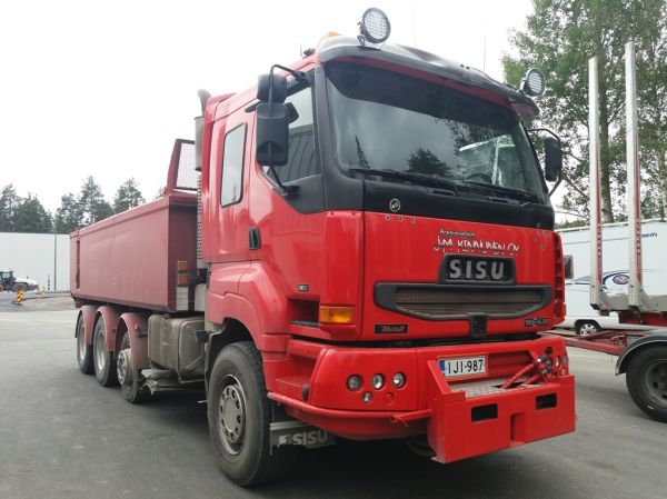 Koneurakointi J-M Kinnusen Sisu E18
Koneurakointi J-M Kinnunen Oy:n Sisu E18 sora-auto.
Avainsanat: Kinnunen Sisu E18 Neste