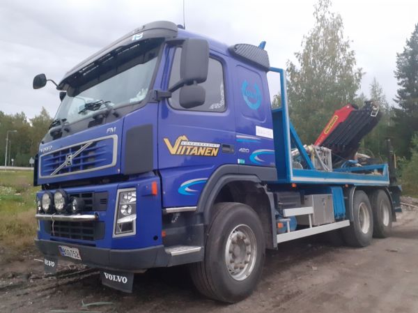 Klikkaa kuvaa nähdäksesi se täysikokoisena
==============
Koneurakointi Viitasen Volvo FM420
Koneurakointi Viitanen Oy:n nosturilla varustettu Volvo FM420.
Avainsanat: Viitanen Volvo FM420 Hirvaskangas Koneurakointi Viitasen Volvo FM420
Koneurakointi Viitanen Oy:n nosturilla varustettu Volvo FM420.
Avainsanat: Viitanen Volvo FM420 Hirvaskangas