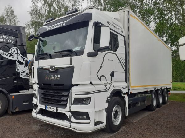 Koneyhtymä Hotakaisen MAN TGX 35.580
Koneyhtymä Hotakainen Oy:n MAN TGX 35.580 hakeauto.
Avainsanat: Hotakainen MAN TGX 35.580 Perho25