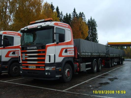 Korsun Scania 124G
Korsu Oy:n Scania 124G koukkulava-auto.
Avainsanat: Korsu Scania 124 Shell Hirvaskangas 4