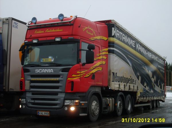 Kosken Autokeskuksen Scania R420
Kosken Autokeskus Oy:n Scania R420 puoliperävaunuyhdistelmä.
Avainsanat: Kosken Autokeskus Scania R420 ABC Hirvaskangas