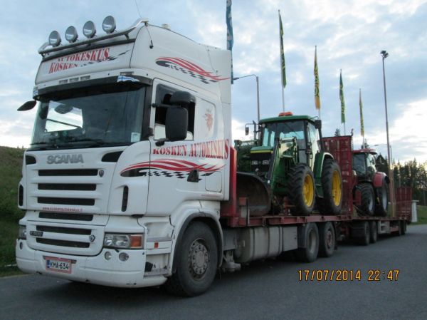 Kosken Autokeskuksen Scania R500
Kosken Autokeskus Oy:n Scania R500 täysperävaunuyhdistelmä.
Avainsanat: Kosken Autokeskus Scania R500 ABC Hirvaskangas