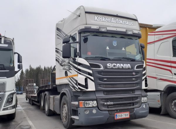 Kosken Autokeskuksen Scania R500
Kosken Autokeskus Oy:n Scania R500 lavettiyhdistelmä.
Avainsanat: Kosken Autokeskus Scania R500 ABC Hirvaskangas