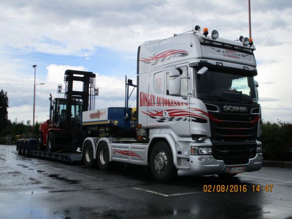 Kosken Autokeskuksen Scania R580 
Kosken Autokeskus Oy:n Scania R580 lavettiyhdistelmä.
Avainsanat: Kosken Autokeskus Scania R580 ABC Hirvaskangas