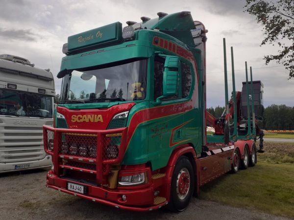 Klikkaa kuvaa nähdäksesi se täysikokoisena
==============
Kuljetus J Rajalan Scania R770
Kuljetus J Rajala Oy:n Scania R770 puutavara-auto.
Avainsanat: Rajala Scania R770 Runni26 Kuljetus J Rajalan Scania R770
Kuljetus J Rajala Oy:n Scania R770 puutavara-auto.
Avainsanat: Rajala Scania R770 Runni26