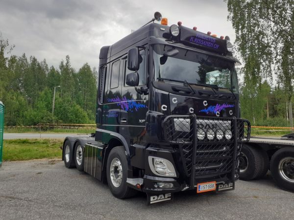 Klikkaa kuvaa nähdäksesi se täysikokoisena
==============
Kuljetus K Rissasen DAF XF
Kuljetus K Rissanen Oy:n DAF XF rekkaveturi.
Avainsanat: Rissanen DAF XF Runni26 Kuljetus K Rissasen DAF XF
Kuljetus K Rissanen Oy:n DAF XF rekkaveturi.
Avainsanat: Rissanen DAF XF Runni26