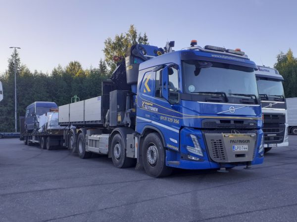 Klikkaa kuvaa nähdäksesi se täysikokoisena
==============
Kuljetus Kettusen Volvo FM500
Kuljetus Kettusen nosturilla varustettu Volvo FM500 täysperävaunuyhdistelmä.
Avainsanat: Kettunen Volvo FM500 ABC Hirvaskangas Kuljetus Kettusen Volvo FM500
Kuljetus Kettusen nosturilla varustettu Volvo FM500 täysperävaunuyhdistelmä.
Avainsanat: Kettunen Volvo FM500 ABC Hirvaskangas