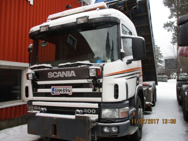 Kuljetus Kuparin Scania 124
Kuljetus Kupari Ky:n Scania 124 sora-auto.
Avainsanat: Kupari Scania 124