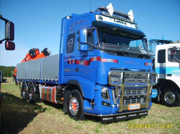 Kuljetus M Saastamoisen Volvo FH16
Kuljetus M Saastamoisen nosturilla varustettu Volvo FH16.
Avainsanat: Saastamoinen Volvo FH16 Alahärmä11