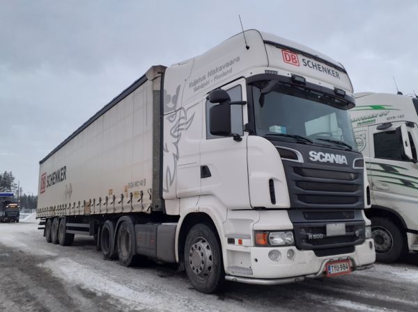 Kuljetus Niskavaaran Scania R500
Kuljetus Niskavaaran Scania R500 puoliperävaunuyhdistelmä.
Avainsanat: Niskavaara Scania R500 ABC Hirvaskangas