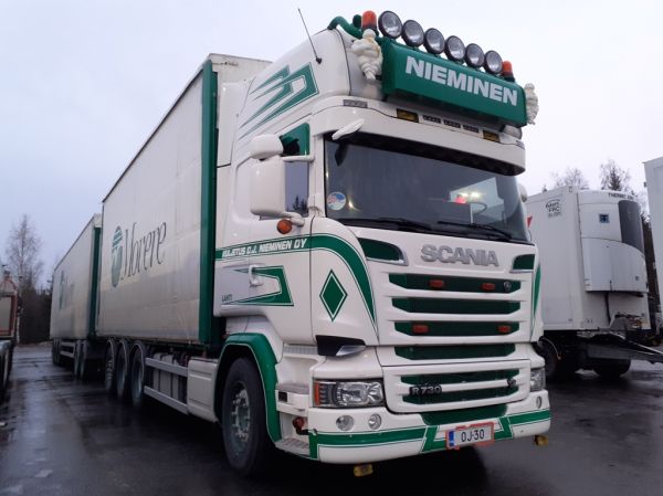 Kuljetus O.J Niemisen Scania R730
Kuljetus O.J Nieminen Oy:n Scania R730 täysperävaunuyhdistelmä.
Avainsanat: Nieminen Scania R730 Movere ABC Hirvaskangas
