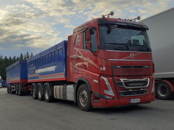 Klikkaa kuvaa nähdäksesi se täysikokoisena
==============
Kuljetus Ranta-Peren Volvo FH
Kuljetus Ranta-Pere Ay:n Volvo FH täysperävaunuyhdistelmä.
Avainsanat: Ranta-Pere Volvo FH ABC Hirvaskangas Kuljetus Ranta-Peren Volvo FH
Kuljetus Ranta-Pere Ay:n Volvo FH täysperävaunuyhdistelmä.
Avainsanat: Ranta-Pere Volvo FH ABC Hirvaskangas