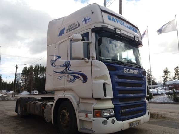 Kuljetus Savolaisen Scania R420
Kuljetus Savolainen Oy:n  Scania R420 rekkaveturi.
Avainsanat: Savolainen Scania R420