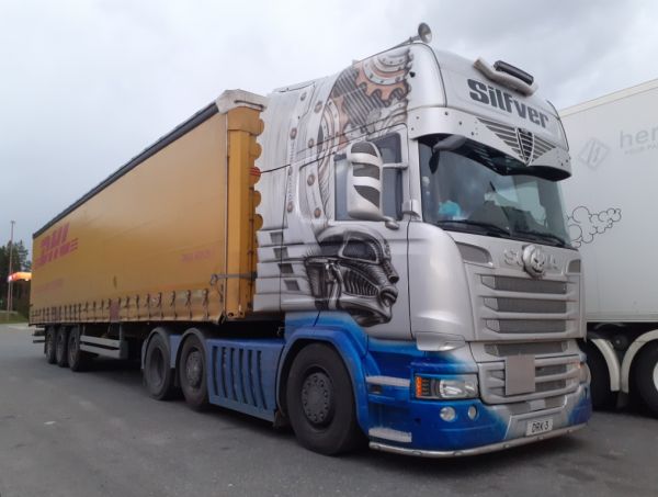 Kuljetus Silfverin Scania
Kuljetus Silfver Ky:n Scania puoliperävaunuyhdistelmä.
Avainsanat: Silfver Scania DHL ABC Hirvaskangas