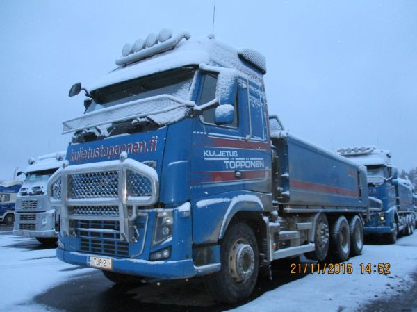 Kuljetus Töppösen Volvo FH16 
Kuljetus Töppösen Volvo FH16 sora-auto.
Avainsanat: Töppönen Volvo FH16 ABC Hirvaskangas