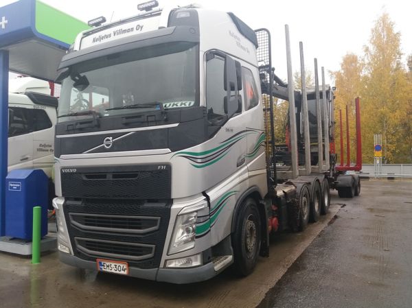 Kuljetus Villmanin Volvo FH
Kuljetus Villman Oy:n Volvo FH puutavarayhdistelmä.
Avainsanat: Villman Volvo FH Ukki Neste