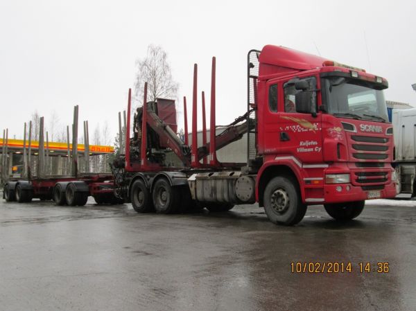 Kuljetus Villmanin Scania R560
Kuljetus Villman Oy:n Scania R560 puutavarayhdistelmä.
Avainsanat: Villman Scania R560 Shell Hirvaskangas