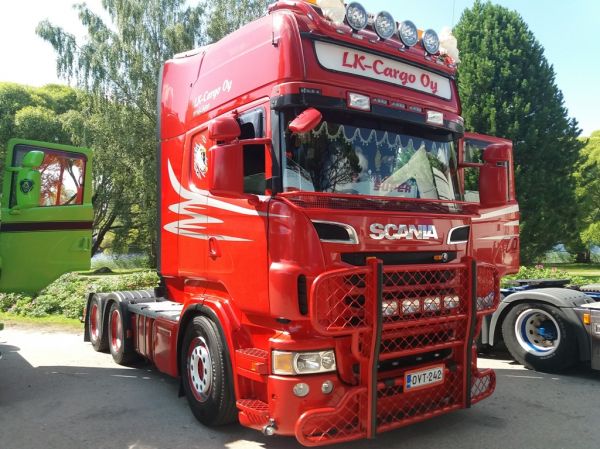 LK-Cargon Scania R730
LK-Cargo Oy:n Scania R730 rekkaveturi.
Avainsanat: LK-Cargo Scania R730 Viitasaari19